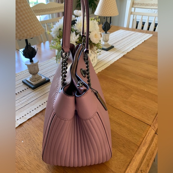 Coach  11.5’’L X 9’’H X 5.5 Deep - Picture 7 of 12